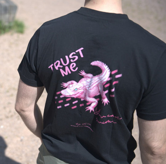 PINK CROCO - TRUST ME YOU CAN SWIM TEE Black